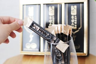 헬스업_천명진프리미엄홍삼스틱_10ml x 30포 — 5점을 준 리뷰어가 2021년 1월 올린 사용 사진