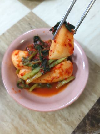 셰프애찬 알타리김치 총각김치 1kg — 5점을 준 리뷰어가 2022년 10월 올린 사용 사진