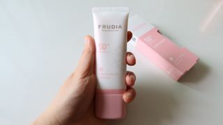 [후르디아] 모공블러 비건 선 프라이머 — 4.5점을 준 리뷰어가 2022년 6월 올린 사용 사진