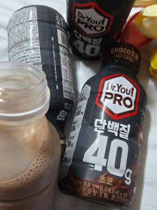 닥터유 프로 단백질 드링크 40g 초코 닥터유 프로 단백질드링크 40g 초코 — 5점을 준 리뷰어가 2024년 9월 올린 사용 사진