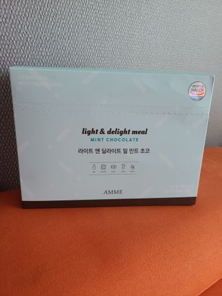 아므_이너뷰티 라이트 앤 딜라이트 밀 민트 초코 — 5점을 준 리뷰어가 2021년 8월 올린 사용 사진