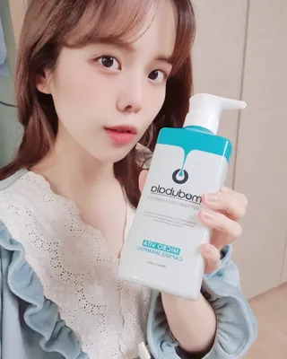 모두발라 마이크로 비타캡슐 탈모샴푸 — 5점을 준 리뷰어가 2022년 1월 올린 사용 사진