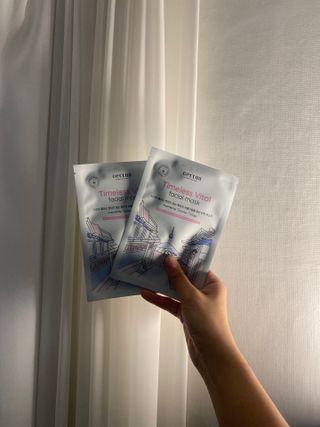 세뚜아(Cettua) [세뚜아] 타임리스 바이탈 페이셜 마스크팩  Cettua Timeless  Vital Mask 5매 — 1.5점을 준 리뷰어가 2024년 5월 올린 사용 사진