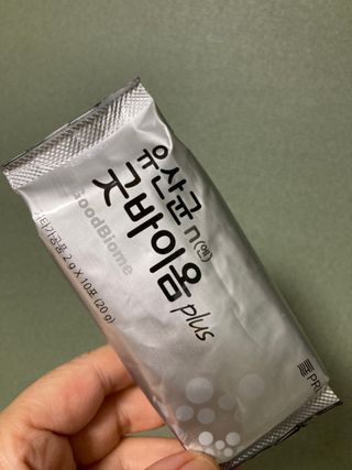 프리마인 유산균 국가지정연구소 선정, 살아있는 생유산균 200억 마리의 힘. 유산균n굿바이옴플러스 — 5점을 준 리뷰어가 2021년 9월 올린 사용 사진