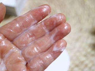 듀오코리아 [듀오] 피부맞춤형 저자극 클렌징밤 1종 랜덤발송 (모공케어,안색개선,안티에이징,블랙헤드) — 5점을 준 리뷰어가 2022년 5월 올린 사용 사진