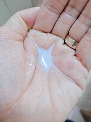 가치 WATERFOX(워터폭스)-엑토인 시카-비옴 하이 워터 크림 (100ml) — 5점을 준 리뷰어가 2023년 3월 올린 사용 사진