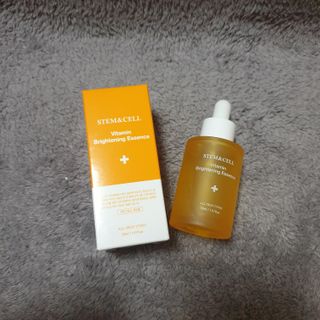 체르엠 스템앤셀 비타민 브라이트닝 에센스 30ml 1개 — 5점을 준 리뷰어가 2021년 10월 올린 사용 사진