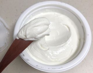 숲골 꾸덕꾸덕 그릭요거트 150g 2개 — 5점을 준 리뷰어가 2021년 11월 올린 사용 사진