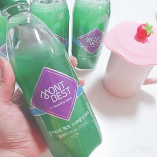 몽베스트 Montbest with Sparkling water Plain 20병 — 5점을 준 리뷰어가 2021년 11월 올린 사용 사진