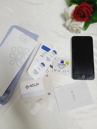 아클리브 Premium 항균 항바이러스 액정 보호필름(iPhone) — 4.5점을 준 리뷰어가 2022년 1월 올린 사용 사진