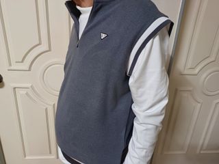 다운블로우 여자 골프웨어 기능성 여름 냉감 쿨링 필드룩 골프 티셔츠 이너웨어 DB 3001W (화이트) — 5점을 준 리뷰어가 2024년 12월 올린 사용 사진
