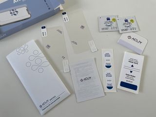 아클리브 Premium 항균 항바이러스 액정 보호필름(iPhone) — 5점을 준 리뷰어가 2022년 10월 올린 사용 사진