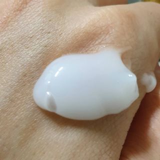 아소윤 건조하고 지친 피부에 힐링을 기분좋은 향기 스파맨션 바디로션 5종 택1 — 5점을 준 리뷰어가 2021년 11월 올린 사용 사진