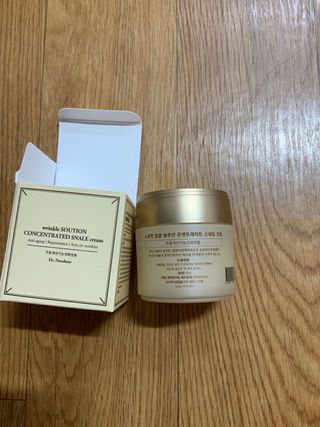 Dr.느루벗 느루벗 링클 솔루션 콘센트레이트 스네일 탄력 달팽이 크림 80g — 5점을 준 리뷰어가 2021년 3월 올린 사용 사진