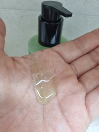 프리마인 메이크업과 들뜨는 각질까지 한방에 깐달걀로! 순하기까지한 셀베이스 그린티클렌저(200ml) — 5점을 준 리뷰어가 2023년 5월 올린 사용 사진