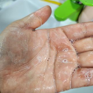 르핸스 퍼포밍 3 바디워시 비반트포렛/베티버포그 — 5점을 준 리뷰어가 2022년 12월 올린 사용 사진