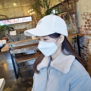 노르딕아일랜드 DW CORDUROY 볼캡 — 5점을 준 리뷰어가 2021년 11월 올린 사용 사진