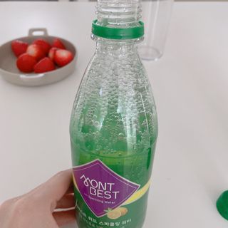 몽베스트 Montbest with Sparkling water Lemon OR Lime 20병(랜덤) — 5점을 준 리뷰어가 2023년 3월 올린 사용 사진