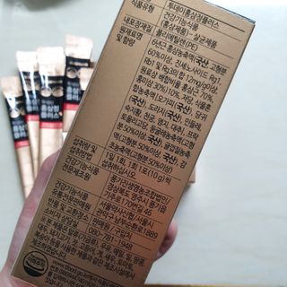 서울약사신협_투데이홍삼정플러스스틱_10g x 30포 — 5점을 준 리뷰어가 2021년 6월 올린 사용 사진
