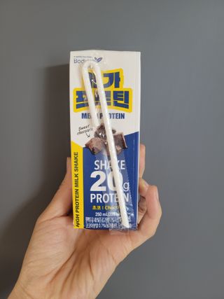 바디랩 프로틴음료 단백질쉐이크 메가프로틴 — 4.5점을 준 리뷰어가 2022년 4월 올린 사용 사진