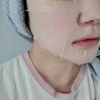 체르엠 그린 케비어 더블워터 마스크팩 5매입  2팩 — 5점을 준 리뷰어가 2021년 11월 올린 사용 사진