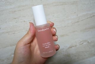 산다화 더블 이펙트 안티 링클 세럼 50ml — 5점을 준 리뷰어가 2021년 11월 올린 사용 사진