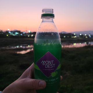 몽베스트 Montbest with Sparkling water Lime20병 — 5점을 준 리뷰어가 2021년 10월 올린 사용 사진