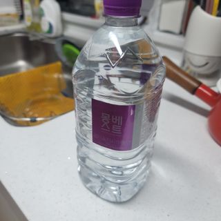 몽베스트 MONTBEST 1L 12입 — 5점을 준 리뷰어가 2022년 3월 올린 사용 사진