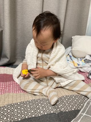 [쿠쿠드림] 완벽 항균 아기 애착이불 — 5점을 준 리뷰어가 2022년 12월 올린 사용 사진