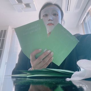 방방곳곳 편림초 수분진정 화이트닝 마스크팩 — 4점을 준 리뷰어가 2022년 9월 올린 사용 사진