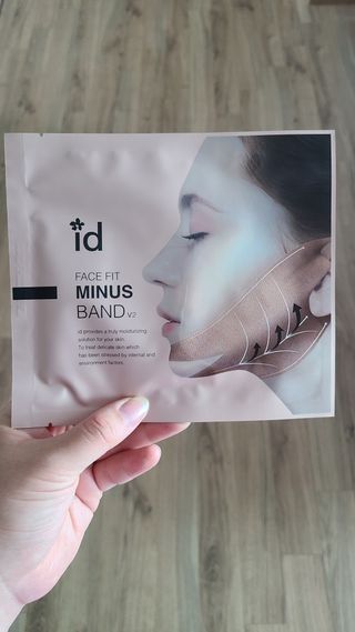 아이디플라코스메틱 아이디 페이스핏 마이너스 밴드 v2 — 4점을 준 리뷰어가 2022년 5월 올린 사용 사진