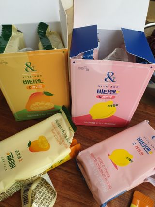 비타앤C 레몬맛, 망고맛 — 5점을 준 리뷰어가 2021년 6월 올린 사용 사진