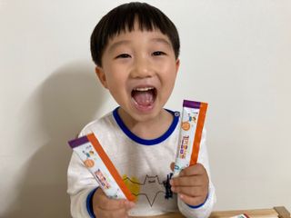 베거스코리아 [콜리케어] 키즈 홍삼콜리 딸기맛 14포 — 5점을 준 리뷰어가 2021년 5월 올린 사용 사진