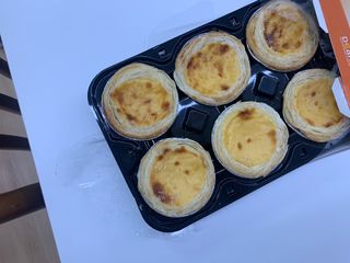 디앙뜨 포르투갈 에그타르트 오리지널 맛+패션후르츠+초콜릿타르트 맛 중 택1 — 5점을 준 리뷰어가 2021년 8월 올린 사용 사진