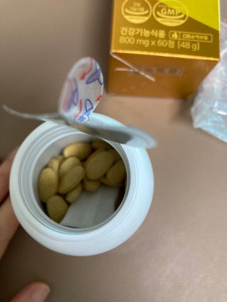 서울약사신협 간건강 실리마린 밀크씨슬 800mg, 60정 — 4점을 준 리뷰어가 2021년 10월 올린 사용 사진