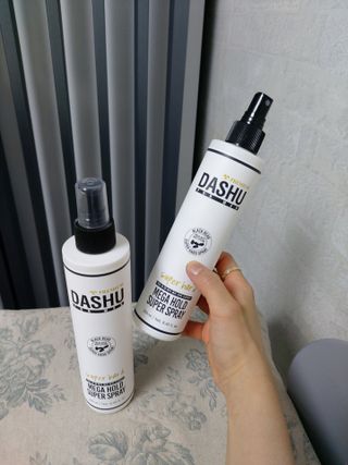 다슈코리아 다슈 포 맨 프리미엄 메가 홀드 슈퍼 스프레이 250ml — 5점을 준 리뷰어가 2021년 4월 올린 사용 사진