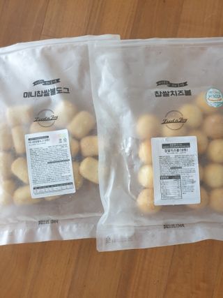 Dog&Ball 독앤볼 [Dog&Ball] 미니찹쌀볼도그 찹쌀치즈볼 — 5점을 준 리뷰어가 2021년 9월 올린 사용 사진