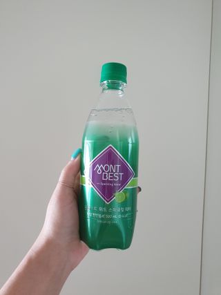 몽베스트 Montbest with Sparkling water Lime20병 — 5점을 준 리뷰어가 2022년 7월 올린 사용 사진