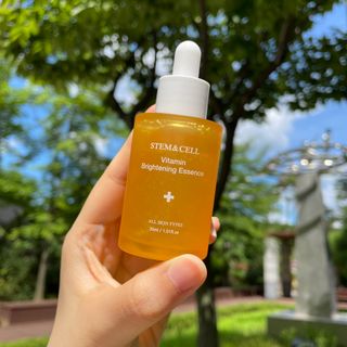 체르엠 스템앤셀 비타민 브라이트닝 에센스 30ml 1개 — 4점을 준 리뷰어가 2021년 7월 올린 사용 사진