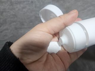 나우 0[리브엠] 화해 1등 클렌징 파우더! 모공&피지 말끔순삭 — 5점을 준 리뷰어가 2025년 2월 올린 사용 사진