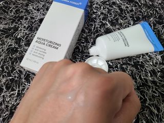 더마포레스트 마데카소사이드 리페어 크림,  모이스처라이징 아쿠아크림 — 5점을 준 리뷰어가 2021년 8월 올린 사용 사진