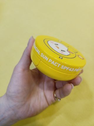 아토팜 톡톡 페이셜 선팩트 SPF43 PA+++ — 5점을 준 리뷰어가 2021년 3월 올린 사용 사진