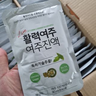 참유원 특허제조 활력 여주진액 여주즙 50포 — 5점을 준 리뷰어가 2022년 1월 올린 사용 사진