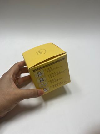 산다화 비타민씨 화이트닝 토너 패드 — 5점을 준 리뷰어가 2023년 8월 올린 사용 사진