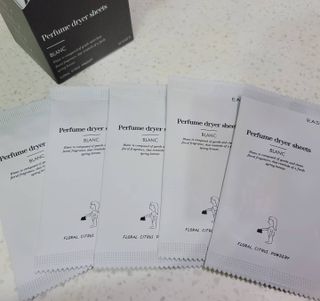 [이즈라이프코스메틱] 퍼퓸 드라이어 시트 히노끼향  or 블랑향 2중 택1 30매 — 5점을 준 리뷰어가 2021년 5월 올린 사용 사진