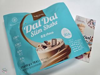 달달슬림쉐이크 [블로그]달달슬림 맛있는 단백질 쉐이크 파우치 다이어트 식사대용 프로틴 파우더 보충제 — 5점을 준 리뷰어가 2025년 8월 올린 사용 사진