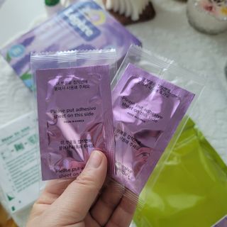 [레제르] 아로마 수액패치 발패치 30매입 -라벤더향/유칼립투스향/대나무향 — 4.5점을 준 리뷰어가 2022년 2월 올린 사용 사진