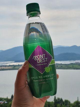 몽베스트 Montbest with Sparkling water Lime20병 — 5점을 준 리뷰어가 2022년 5월 올린 사용 사진
