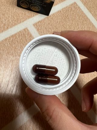 프리마인 홍삼의 강력한 에너지, 이제는 흡수율을 높인 최첨단 캡슐로 간편하게 초고속 충전하세요. — 5점을 준 리뷰어가 2023년 1월 올린 사용 사진