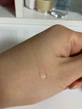 스킨큐어 산다화 비타민c 화이트닝 에센스 30ml — 4점을 준 리뷰어가 2024년 1월 올린 사용 사진